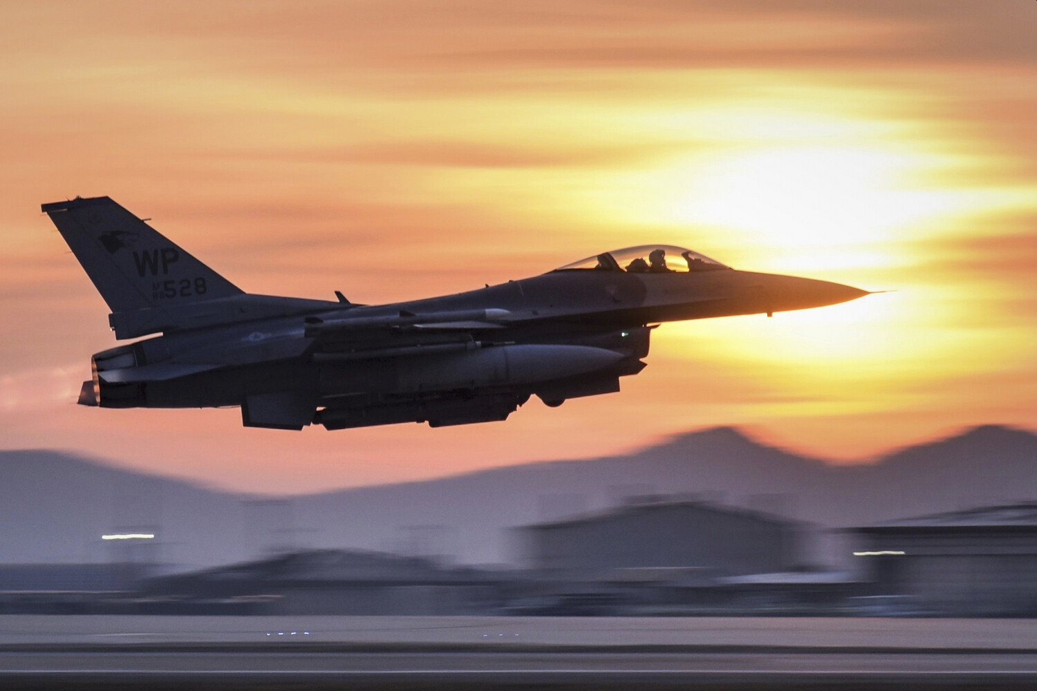 Авиация коалиции США за сутки четыре раза нарушила воздушное пространство Сирии