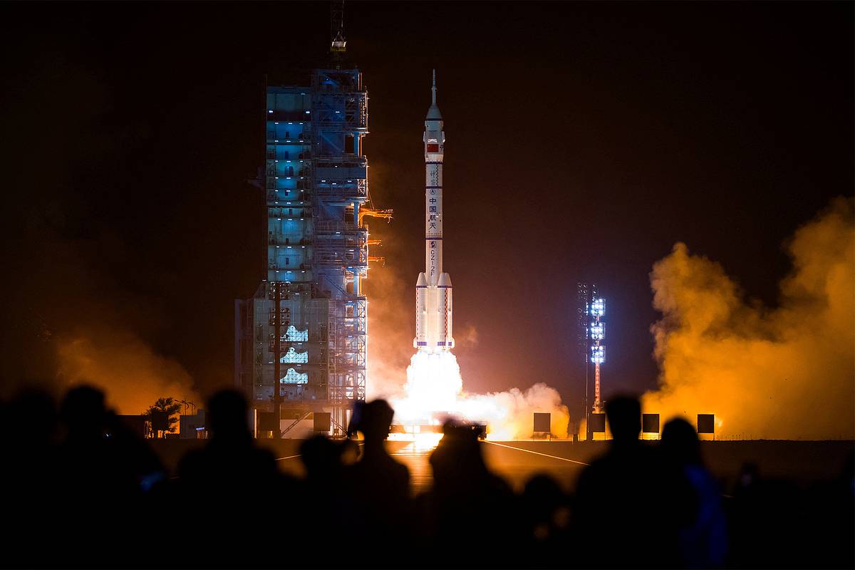 Корабль Shenzhou-18 успешно вывели на околоземную орбиту